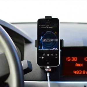 aktive iphone 5 autohalterung und aux ausgang a