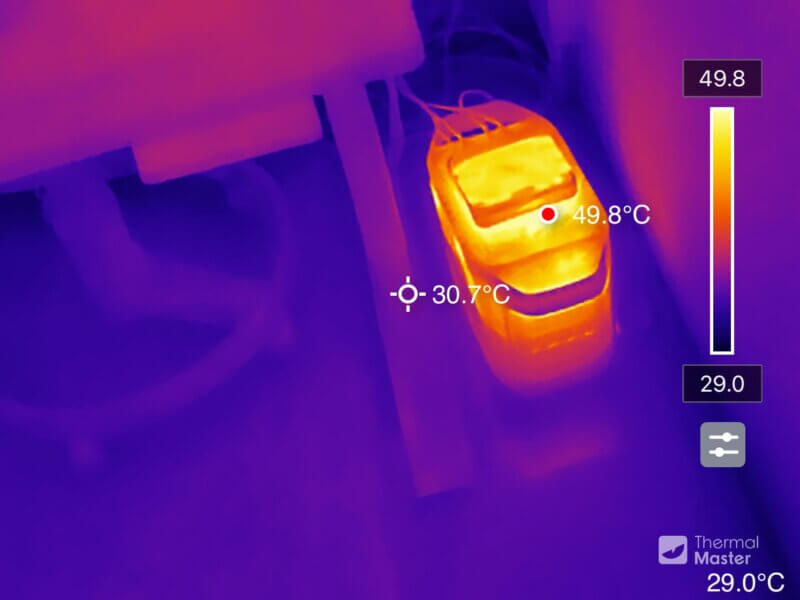 Wärmebild von überhitzter Technik - Wärmebild von überhitzter Technik