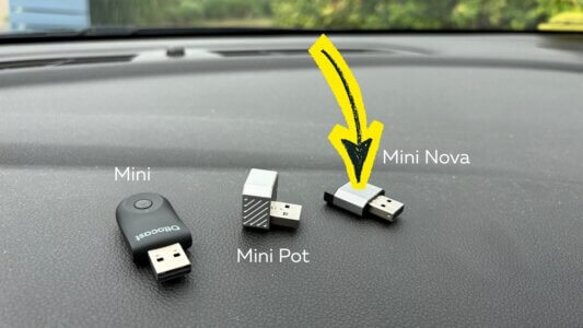 Ottocast Mini Nova im Test: so gut wie der Mini Pot, nur viel schlanker Ottocast Mini, Mini Pot und Mini Nova nebeneinander: Der Mini Nova ist der flachste der drei Adapter